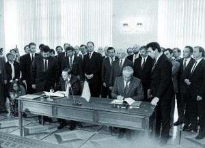 1991 sutarties pasirasymas svetainei